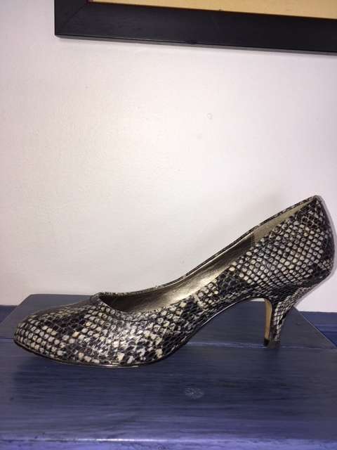 Faux snake skin kitten heel pumps by Zoom