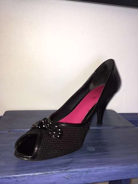 Black mesh peep toe kitten heels by Guess