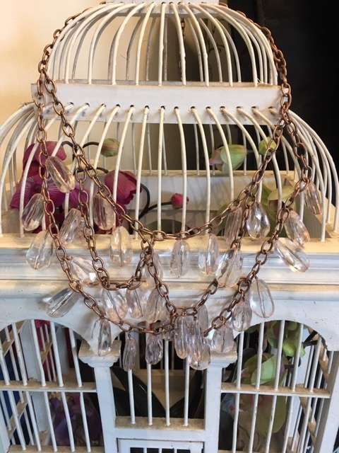Nude pink drop crystal necklace