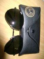 RAY BAN AVIATOR GLASSES