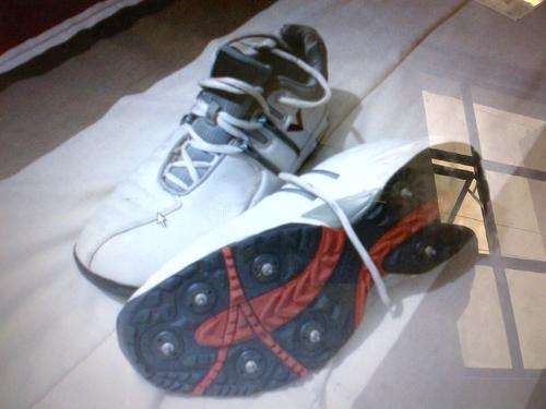 Slazenger Spike Cricket Shoes
