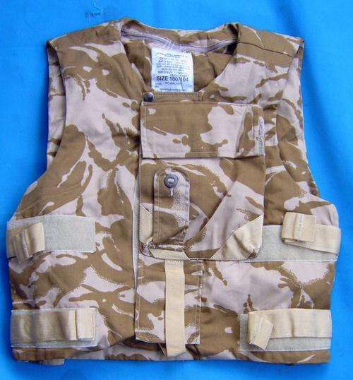 UK DPM Desert camo Vest used in Iraq size 180/104  (1/18)