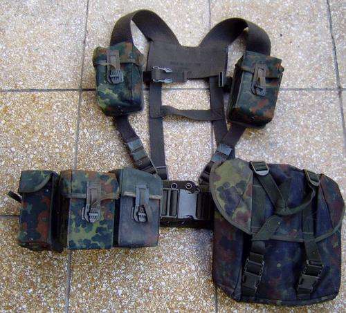 Original German Army Bundeswehr Webbing Set with 6 Pouches (MB/09)