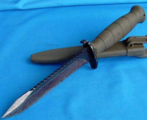 Austria Glock Sawback Combat Knife (6/41)
