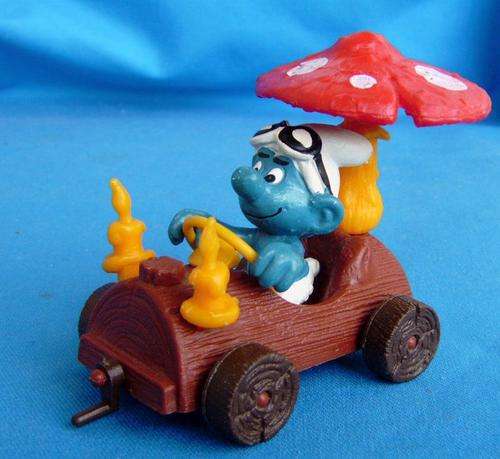 Smurf with a car Peyo Schleich (10/32)