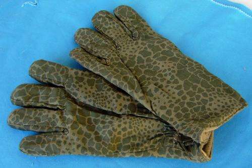 Original Poland Winter Gloves Puma Camo size M-L (15/8)