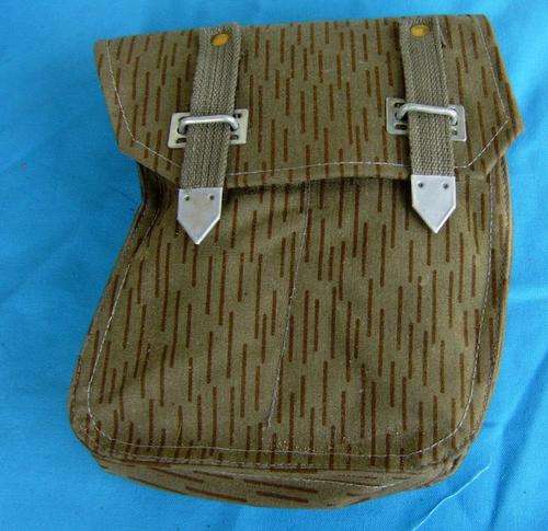 Original East German Army NVA Camo AK 47 Magazine Bag (19/28)