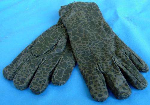 Original Poland Army Puma Camo Gloves size M (24/1)