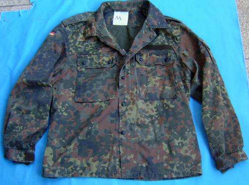 Original German Army Bundeswehr Shirt size m  (26/01)
