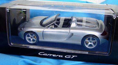 Porsche Carrera GT size 1:18 (26/25)