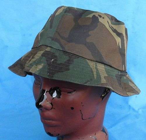 Woodland camo Hunting Hat size 58 (5c/45)