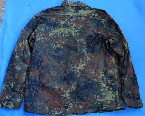 Original German Army Bundeswehr camo Shirt size L (10c/44)