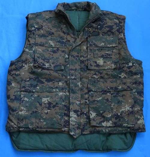 US Ranger Camo Winter Vest size L (10/42)