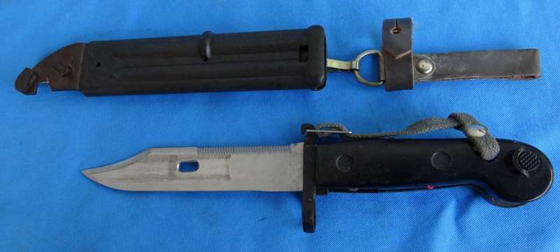 Original East German NVA AK47/52/2 Bayonet (11c /18)