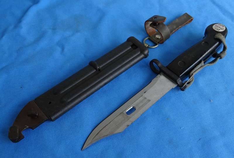 Original East German NVA AK47/52/2 Bayonet (11c /18)