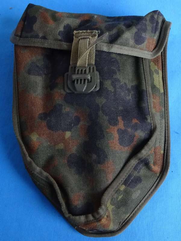 Original german Army Bundeswehr shovel camo Bag for the Webbing (12c/21)