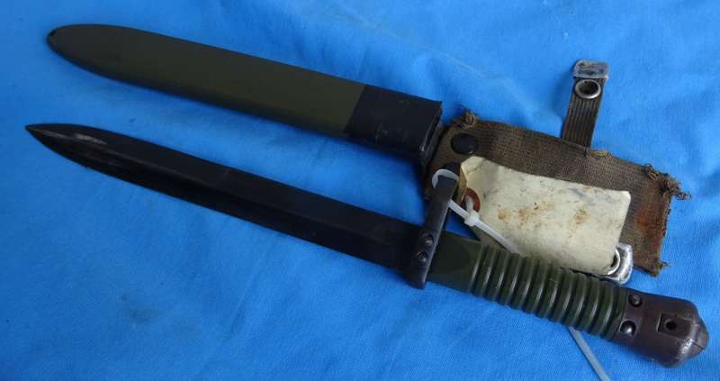 Original Spain Cetme M56  Bayonet (D1/32)