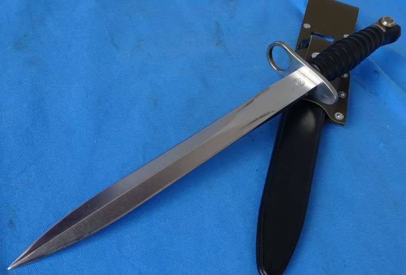 Original Bayonet M 1957 Switzerland made by Victoria  (D1/15)