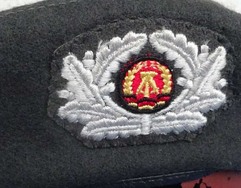 Original east German Army NVA Beret  (T/12)