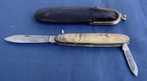 Old Victorinox pocket Knife Switzerland with Leather pouch (0C16)