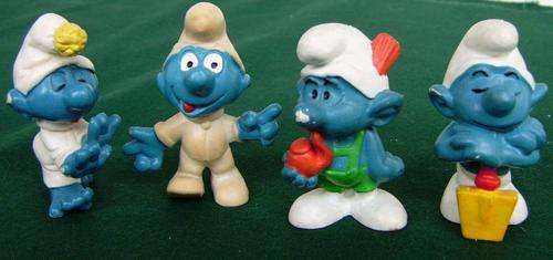 4 differnet Smurfs Peyo W. Germany (0K61)