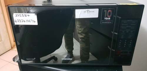 SAMSUNG 40L MICROWAVE ***PLEASE READ DESCRIPTION***