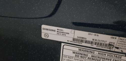 SAMSUNG 40L MICROWAVE ***PLEASE READ DESCRIPTION***