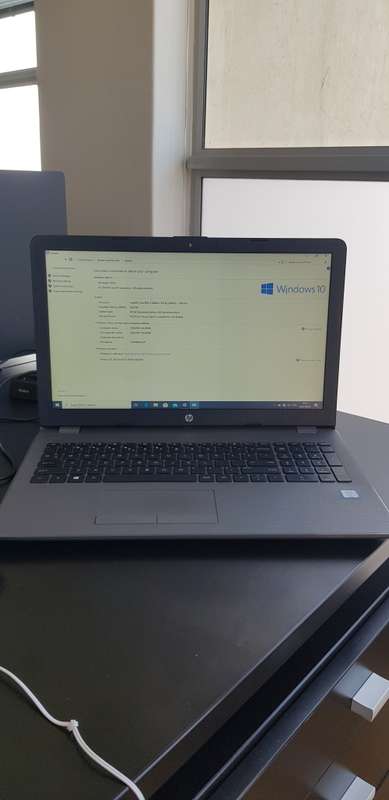 HP 250 G6 - 15.6" - Core i3 6006U - 8GB RAM - 500 GB HDD BUSINESS LAPTOP