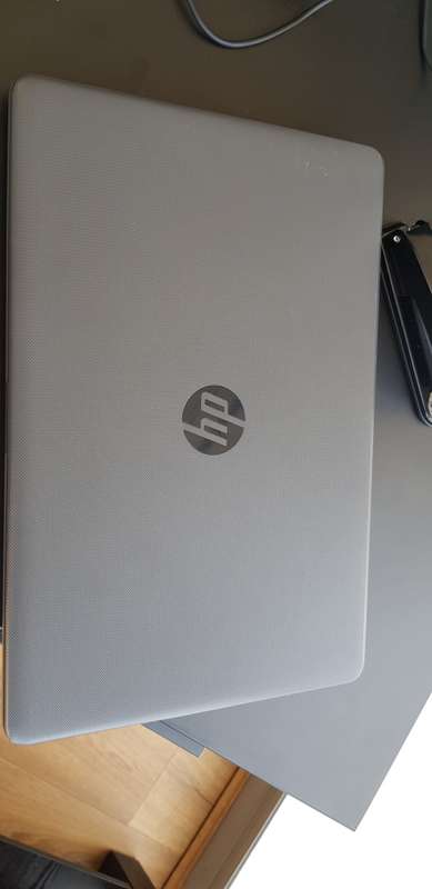 HP 250 G6 - 15.6" - Core i3 6006U - 8GB RAM - 500 GB HDD BUSINESS LAPTOP