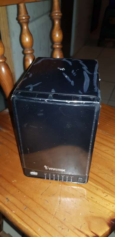 VIVOTECH 8 CHANNEL NVR