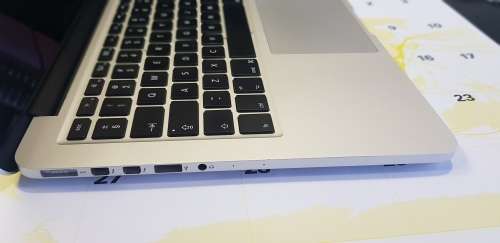 13` MACBOOK PRO - RETINA - 500GB SSD - 8GB - I5 - EARLY 2015