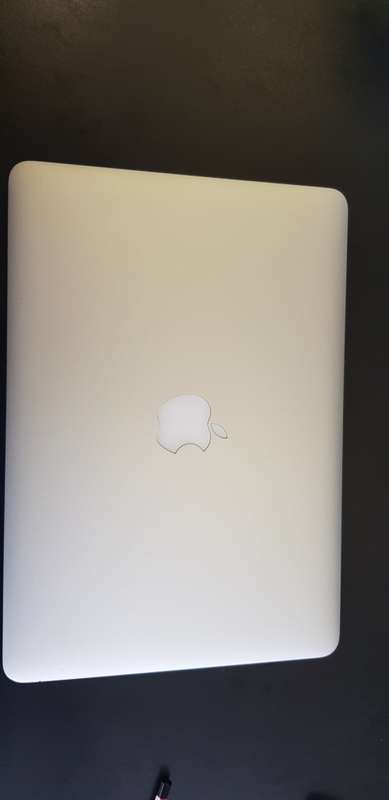 13` MACBOOK PRO - RETINA - 256GB SSD - 8GB - I5 - EARLY 2015