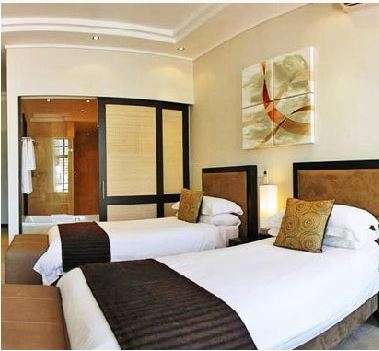 6 Night Accommodation in Cape Town's Urban Chic Boutique Hotel