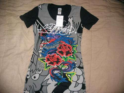 Ladies Ed Hardy t shirt red hot fashion!