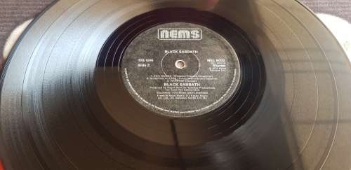 Black Sabbath - Black Sabbath
