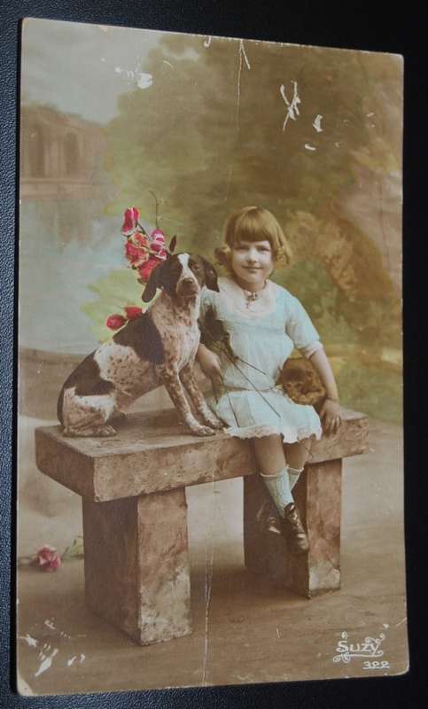 ANTIQUE PHOTO POSTCARD OF GIRL AND DOG TO VICTORIA WEST