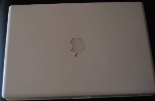 2008 MACBOOK TO REPAIR OR FOR SPARES