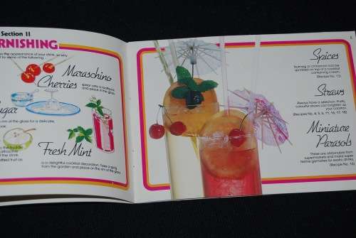 SOLLY KRAMERS VINTAGE COCKTAIL BOOKLET