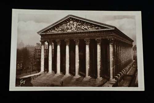1930'S PARIS LA MADELEINE PHOTO POST CARD BY GUY PHOTOGRAPHER UNUSED