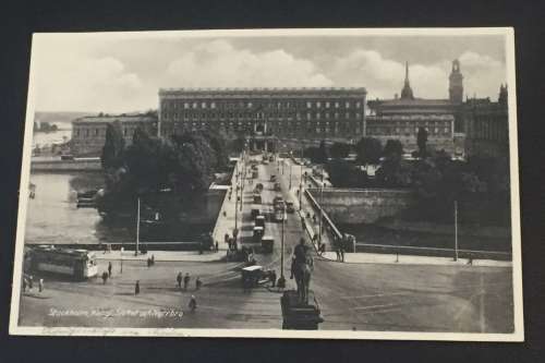 1930`S SWEDEN STOCKHOLM KUNGL. SLOTTET OCH NORRBRO PHOTO POSTCARD UNUSED