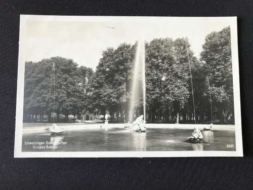 SCHWETZINGEN SCHLOSSGARTEN. VINTAGE POSTCARD UNUSED