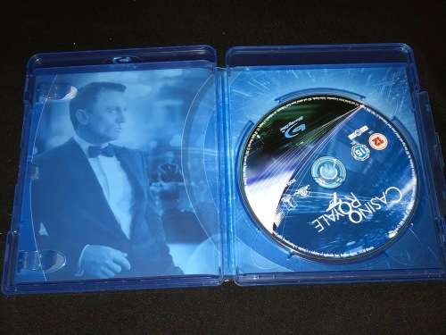 CASINO ROYALE BLU-RAY DISC