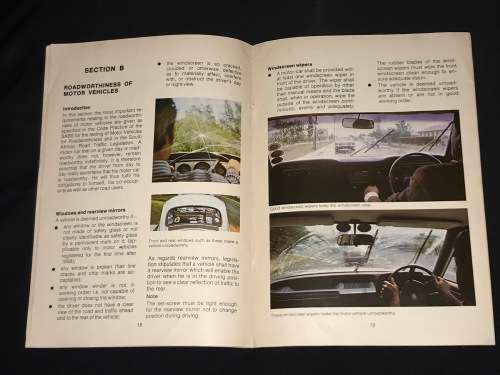 THE MOTOR CAR DRIVER AS ROAD USER VINTAGE BOOKLET