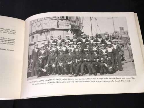 DIE SUID-AFRIKANSE SEEMAG 1938-1945/ THE SOUTH AFRICAN NAVAL FORCES 1939-1945