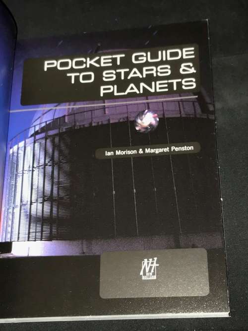 POCKET GUIDE TO STARS AND PLANETS BY IAN MORRIS & MARGARET PENSTON