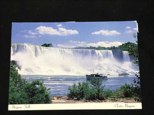 VINTAGE POSTCARD NIAGRA FALLS CANADA