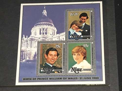 1982 NIUE MINIATURE SHEET COMMEMORATING THE ROYAL BIRTH PRINCE WILLIAM