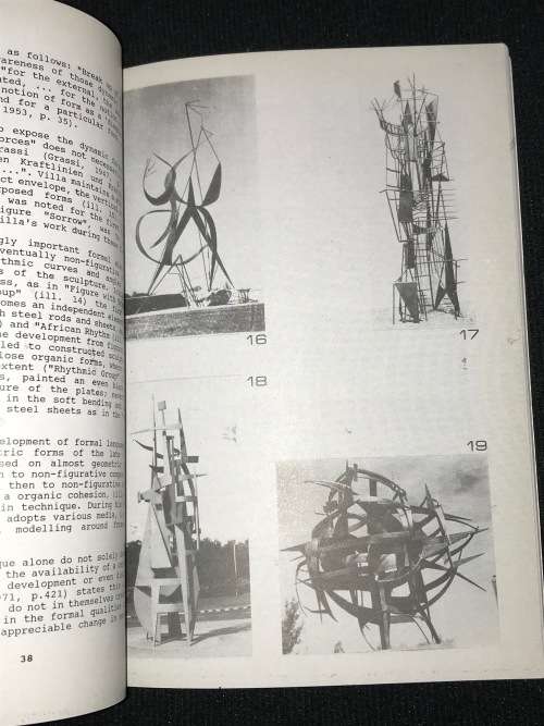 DEVELOPMENT OF FORM AND MEANING IN THE SCULPTURE OF EDOARDO VILLA