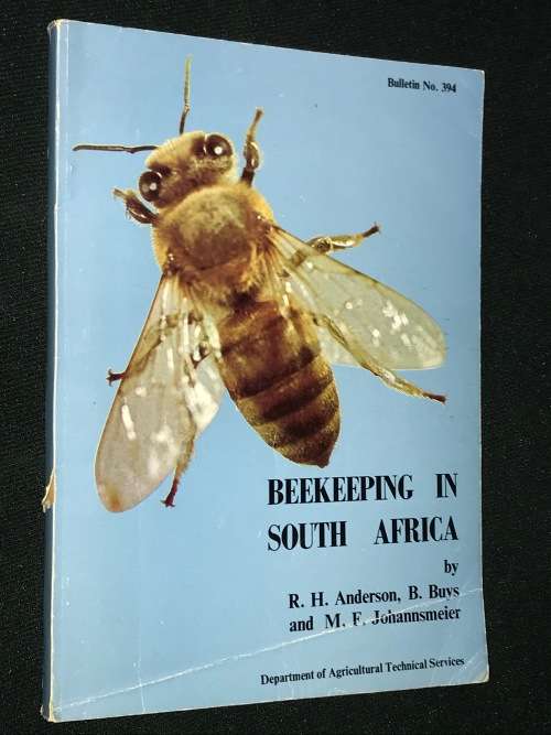BEEKEEPING IN SOUTH AFRICA BY R.H. ANDERSON , B BUYS AND M.F. JOHANNSMEIER