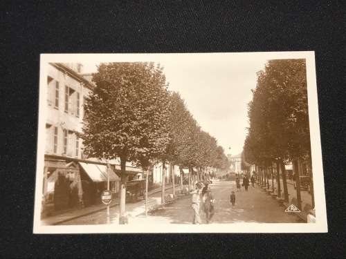 VINTAGE POSTCARD LORIENT COURS DE LA BOVE FRANCE
